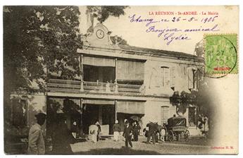 Réunion : St André - La mairie. CPA adressée à St Philippe et taxée à l´arrivée avec timbre taxe 10 c. brun des Colonies générales (1906)